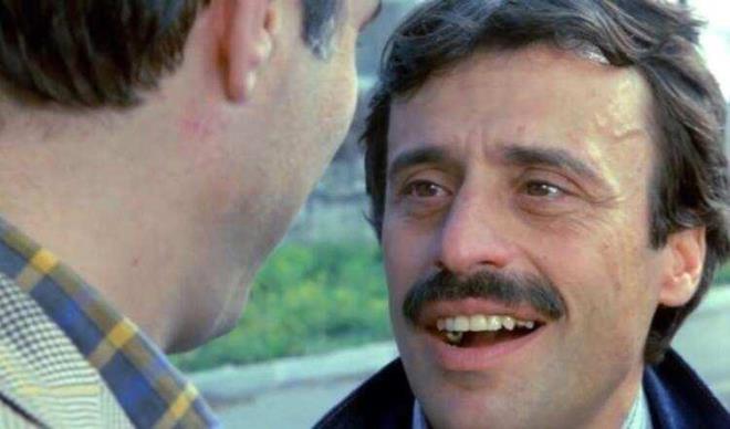 Yedi Bela Hüsnü'nün düzenbaz Cemal'i Şevket Altuğ'un 52 yıllık eşi Yeşilçam'ın güzeli çıktı! İlk kez duyanlar şaşırdı 3