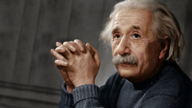 Einstein bahşiş yerine garsona iki not verdi! Notların birinde formül yazıyordu... O formül öyle bir fiyata satıldı ki 3