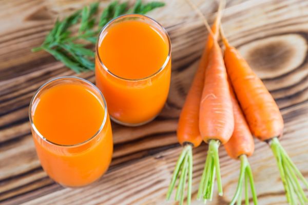 Dört dörtlük sebze suyu! 1 kaşık zeytinyağı ekleyerek şifayı katmerleyin 5