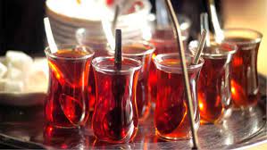 Çay değil adeta zehir demliyoruz! Uzmanlar uyardı: Hepimiz aynı hatayı yapıyoruz… 8