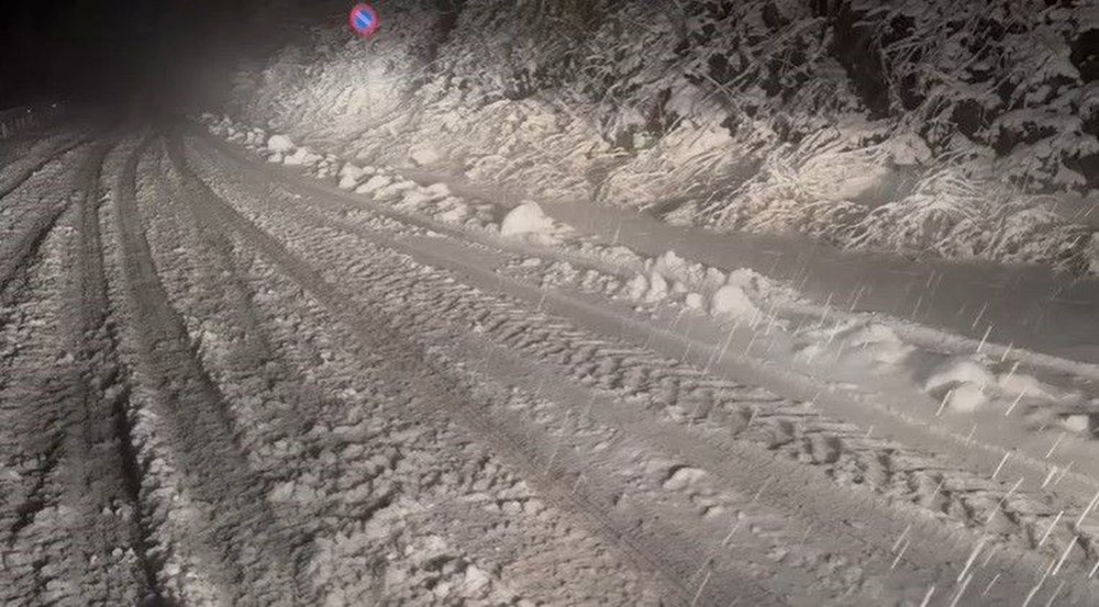 İstanbul’a mevsimin ilk karı yağdı 12