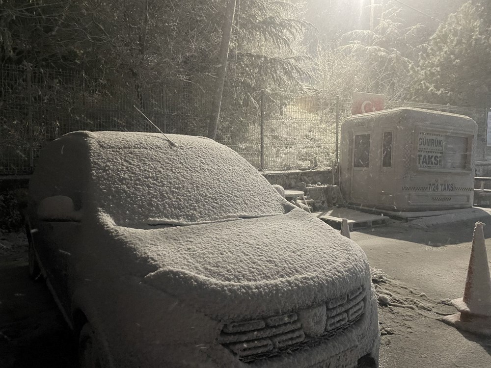 İstanbul’a mevsimin ilk karı yağdı 17
