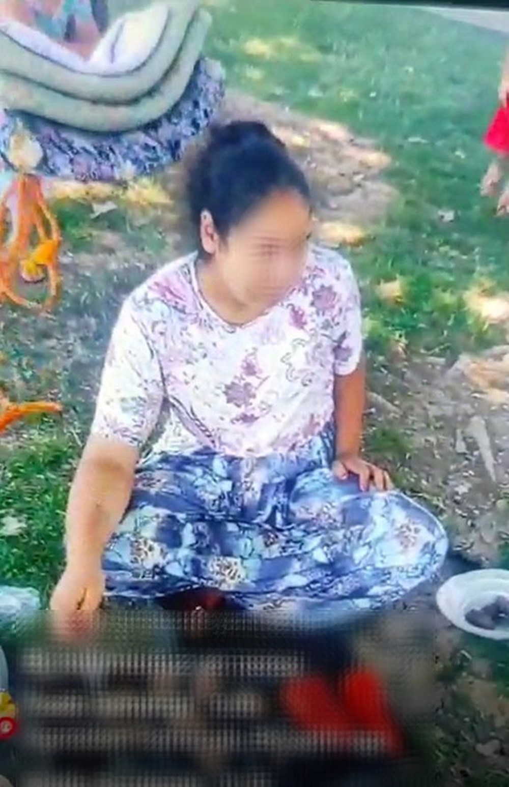 Kızını "satılık" ilanında paylaşan baba canlı yayında da fiyat vermiş 1