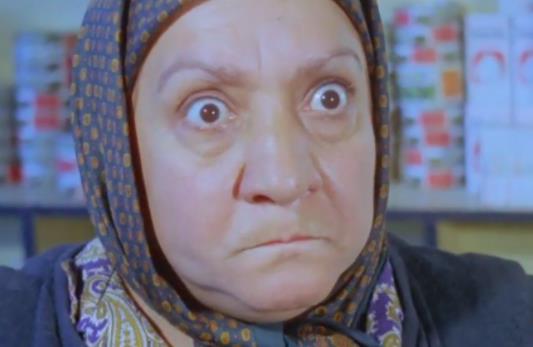 Hababam Sınıfı'nın Hafize Ana'sını hep gülerken gördük ama o günden sonra gözyaşı dinmedi! Adile Naşit'in büyük acısı... 18