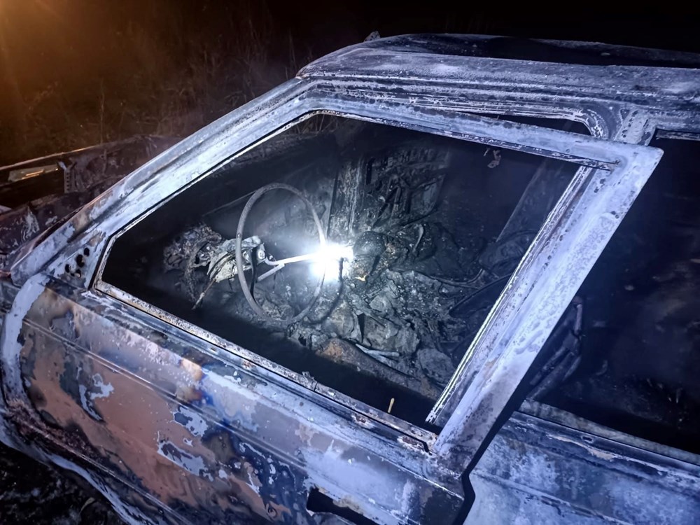 Devrilen araçtaki LPG tankı patladı: 6 kişi yanarak can verdi! 7