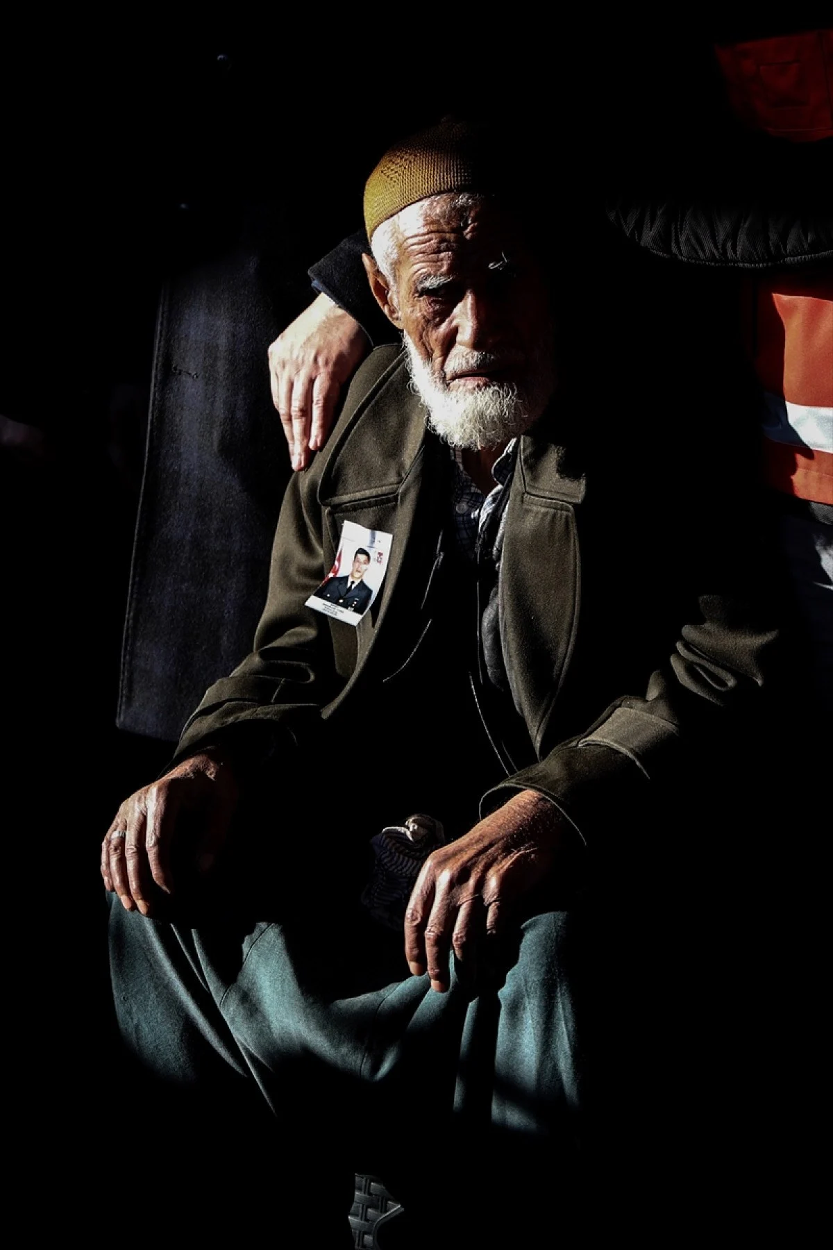 65883a70da026246__w1200xh1800