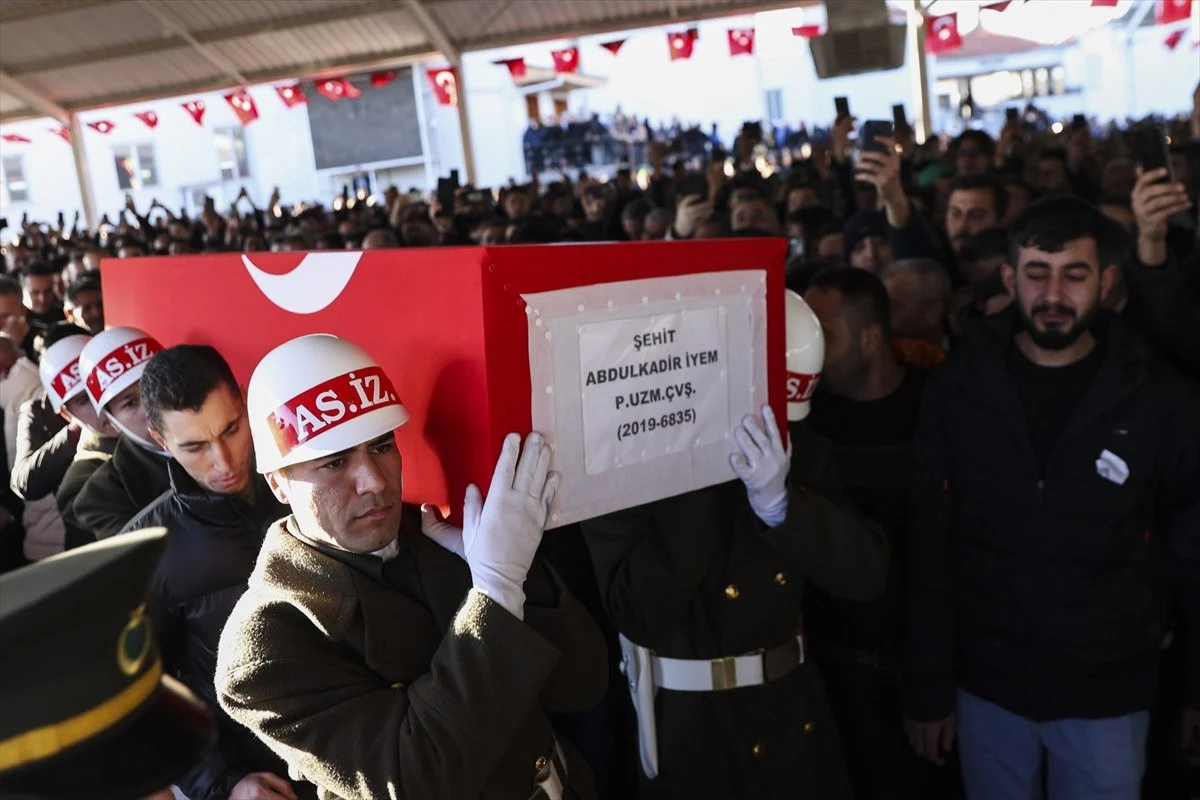 65883a70da8f8662__w1200xh800