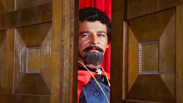 Yeşilçam'ın kötü adamı Bilal İnci'nin torunu bakın kim çıktı! Meğer Akasya Durağı'nın yıldız oyuncusuymuş! 5