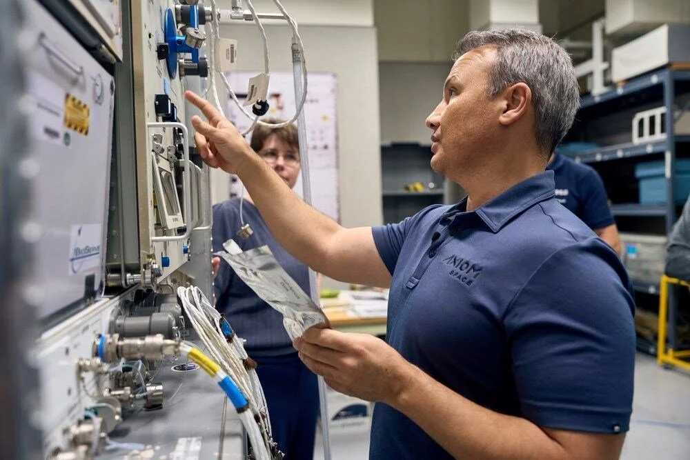 A Luu91 M01 Ean Y P Ef Woej A