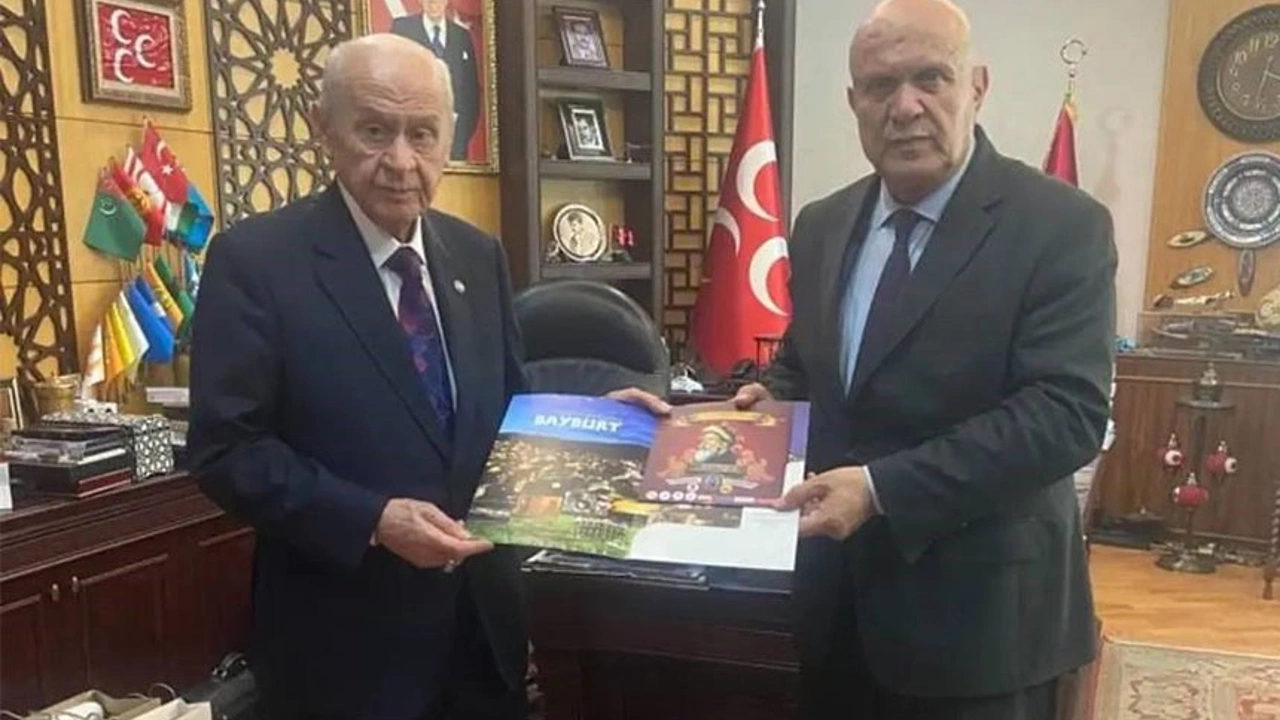 Devlet Bahceli Hukmu Pekmezci