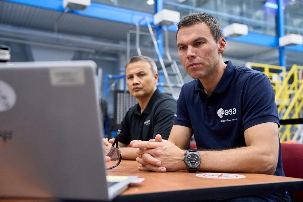 Fjn87 S Wt L U C If B Wqvqa Gy Q