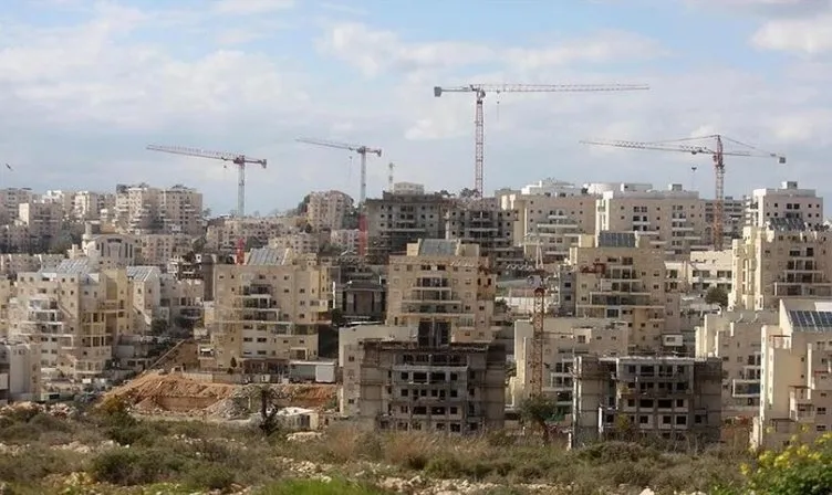 0X0 Alman Medya Devinin Kanli Parasi Ifsa Oldu Israilin Kustah Reklami Deprem Yaratti 1707562821161