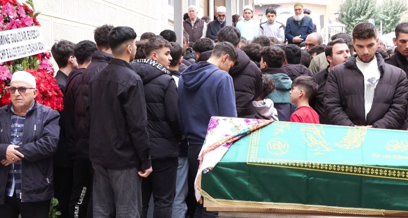 26032024171145893928903E80