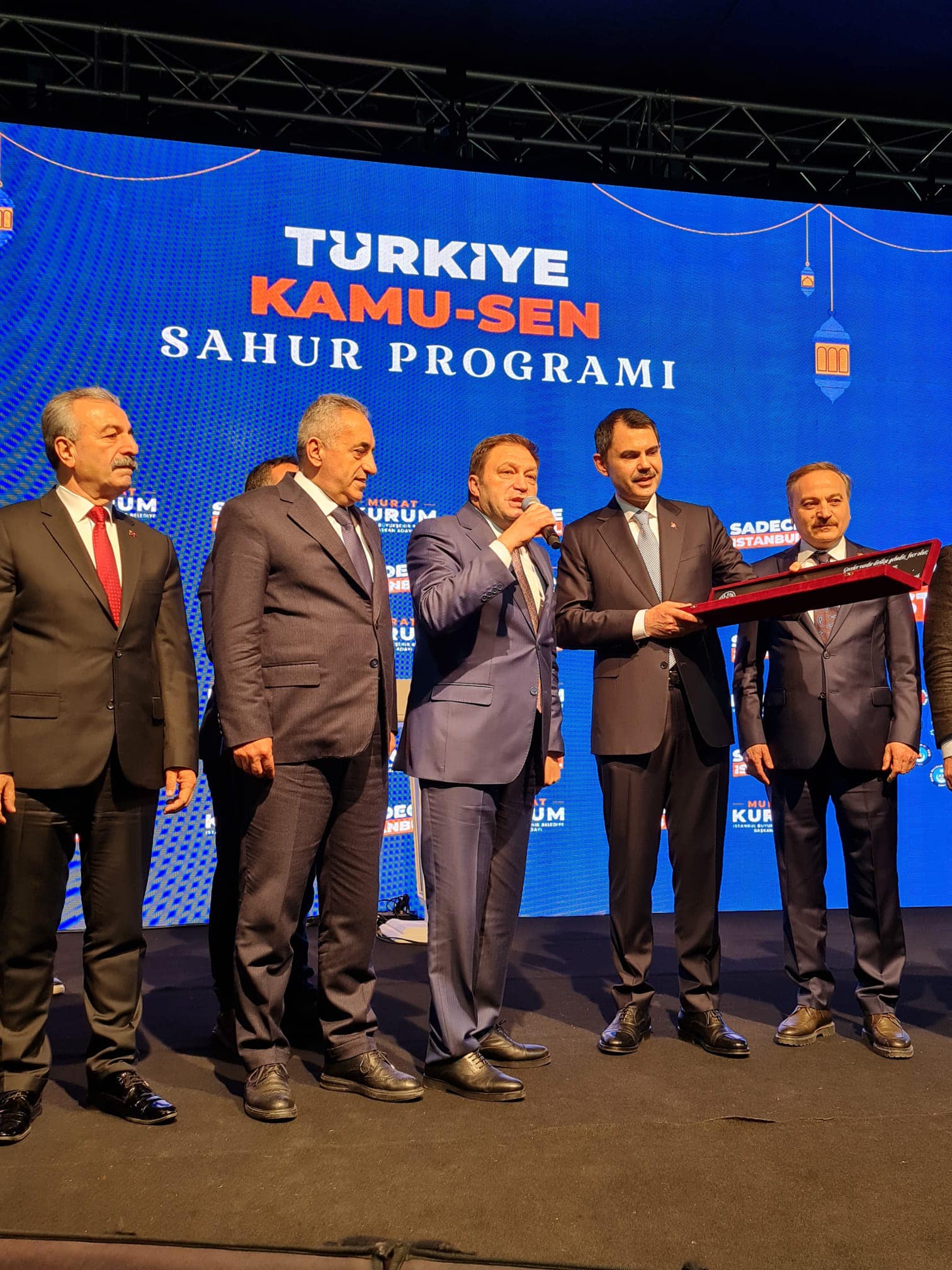 G Jk94 Om X Q A A E D P Z