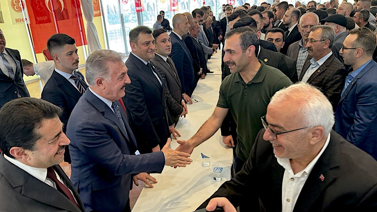 A A 20240411 34246186 34246184 M H P G E N E L S E K R E T E R I B U Y U K A T A M A N B U R S A D A P A R T I S I N I N B A Y R A M L A S M A P R O G R A M I N D A K O N U S T U