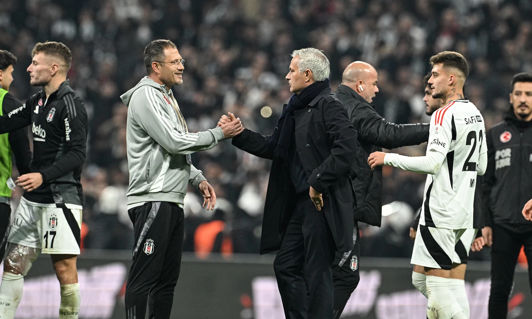 Fenerbahçe teknik direktörü Jose Mourinho’nun derbi performansı 5