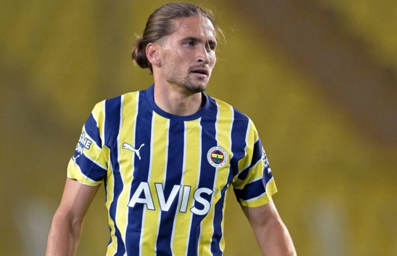 Mourinho 9 ismin biletini kesti: Yeni transfer ve en pahalı futbolcu da listede 9