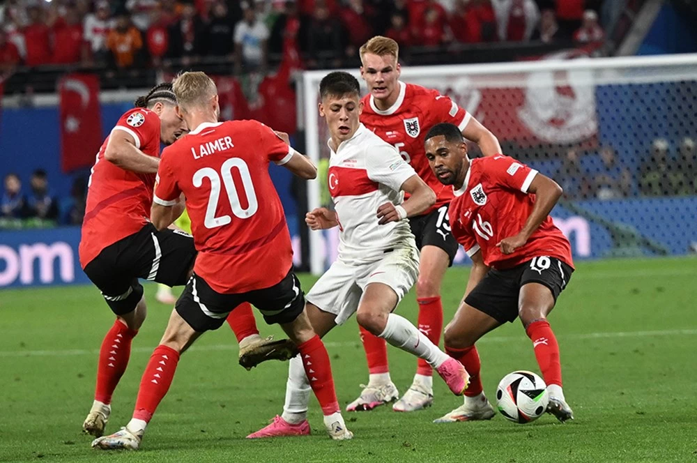 "Türkiye, Ancelotti'ye Güler'i ne yapacağını söylüyor" 1