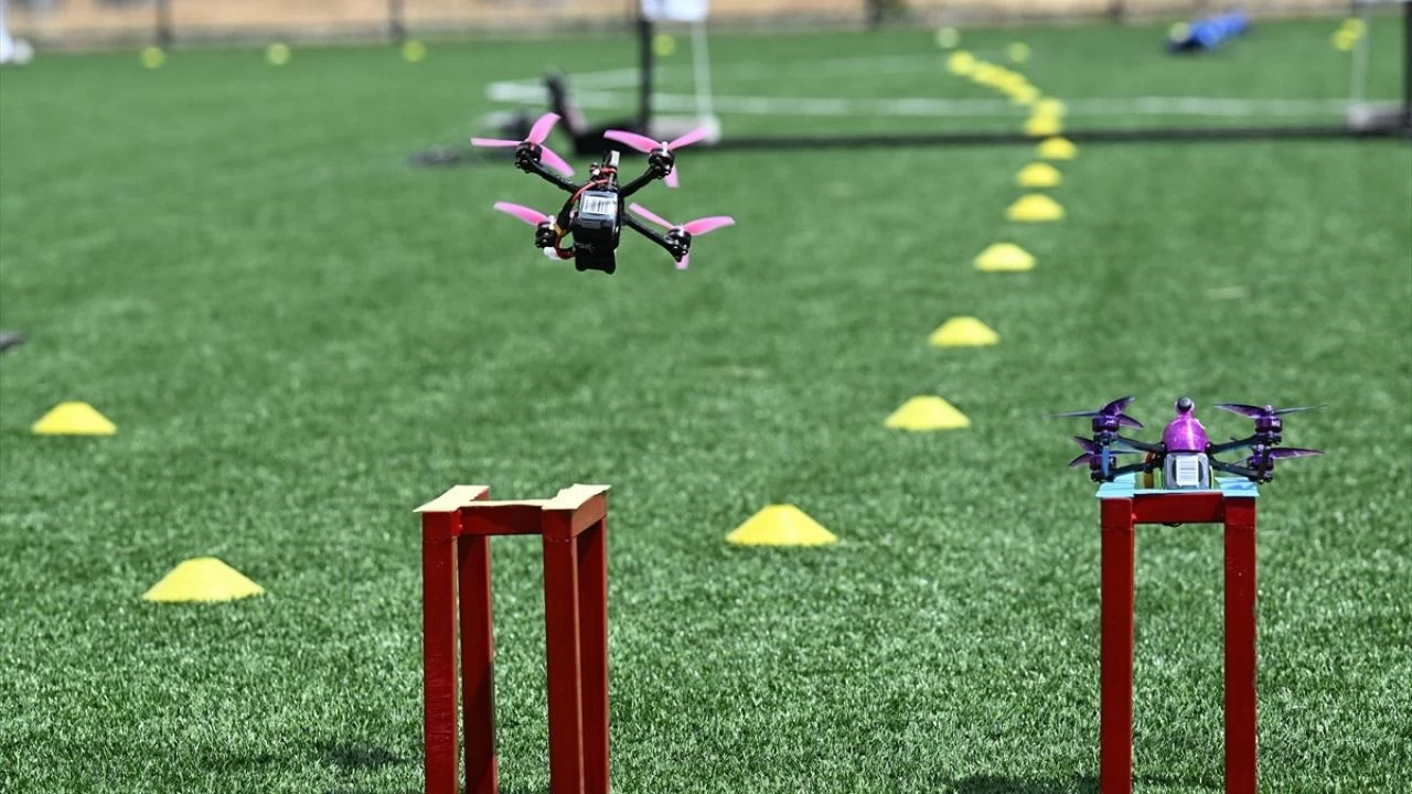 İnsansız Hava Araçları Türkiye Şampiyonası, Ankara'da başladı 5