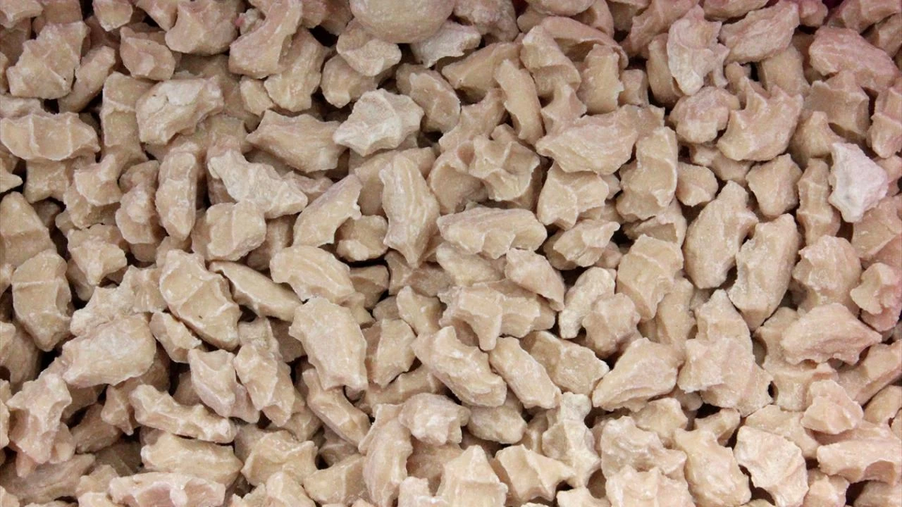 Kırgızistan'ın popüler el yapımı yiyeceği: Kurut 6