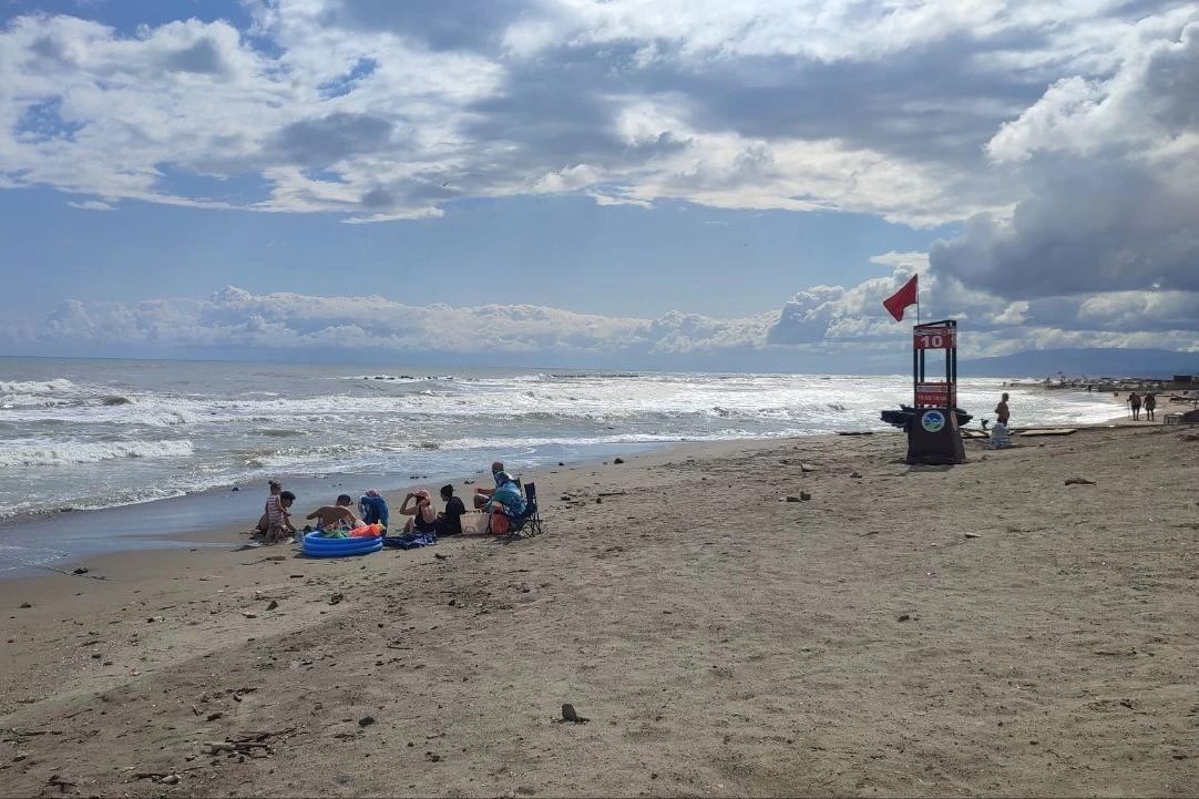 Sıcak havalardan bunalanlara dikkat! Denizden bulaşan hastalıklar 11