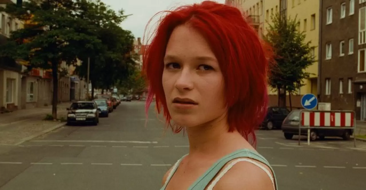 90 Dakikadan Kısa Sürede Etkileyici Film Deneyimi: İzlenmesi Gereken 5 Film 1