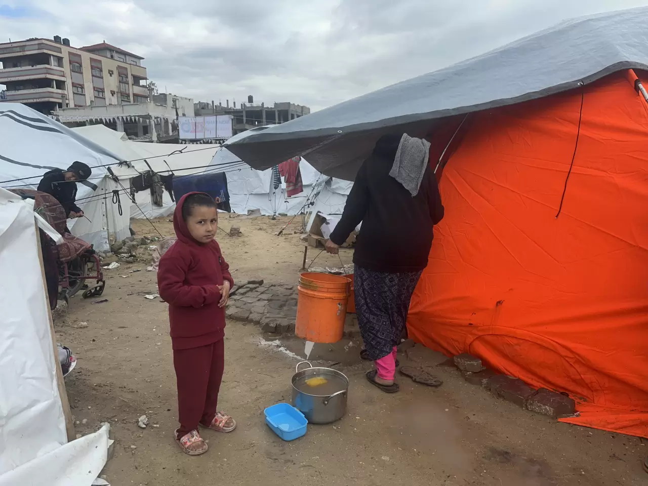 Gazze'de Ramazan zorlukları, çadırlarda hayatta kalma mücadelesiyle devam ediyor 1