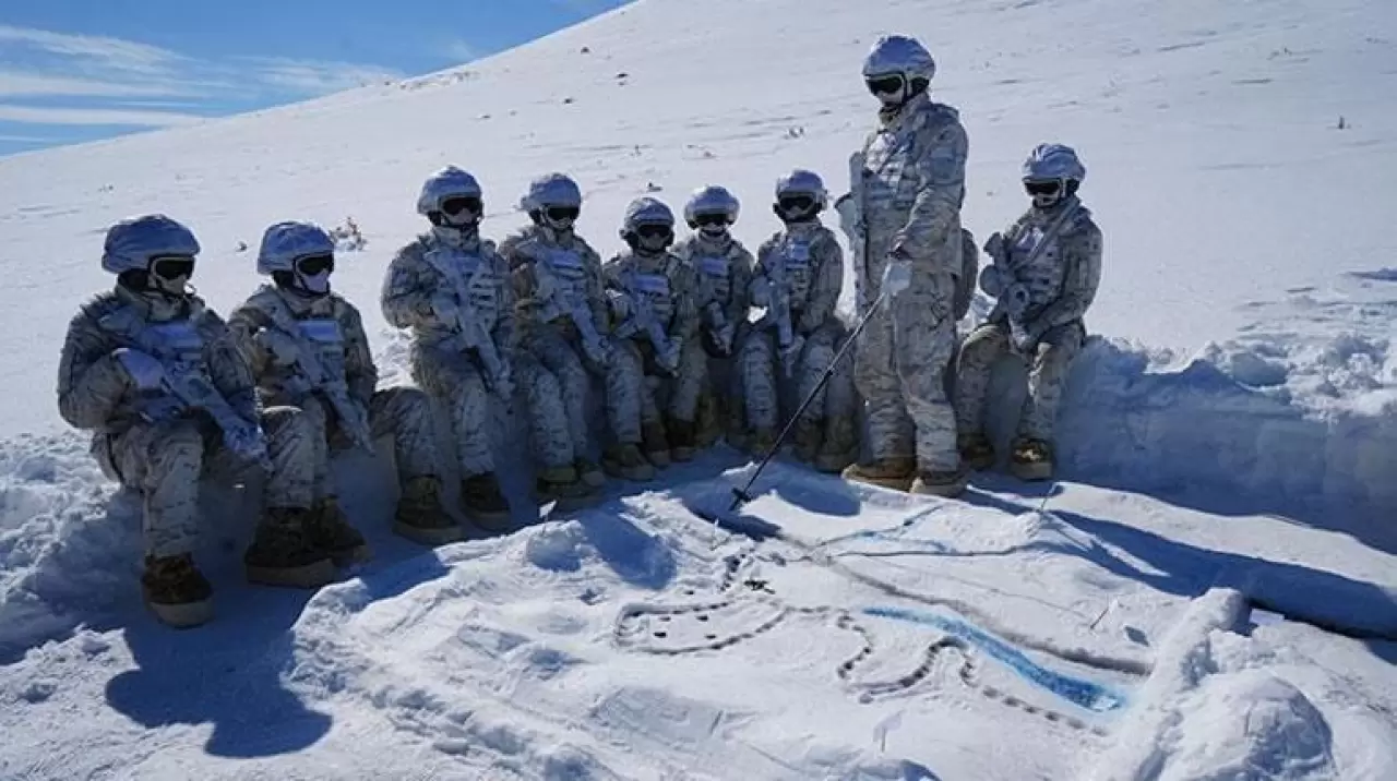 Bordo Bereliler beyaz cehennemde! 4