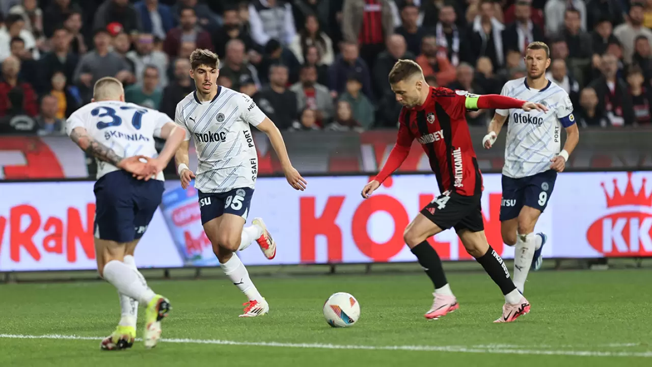 Fenerbahçe'nin Süper Lig'deki Gaziantep FK galibiyetinden öne çıkanlar 2