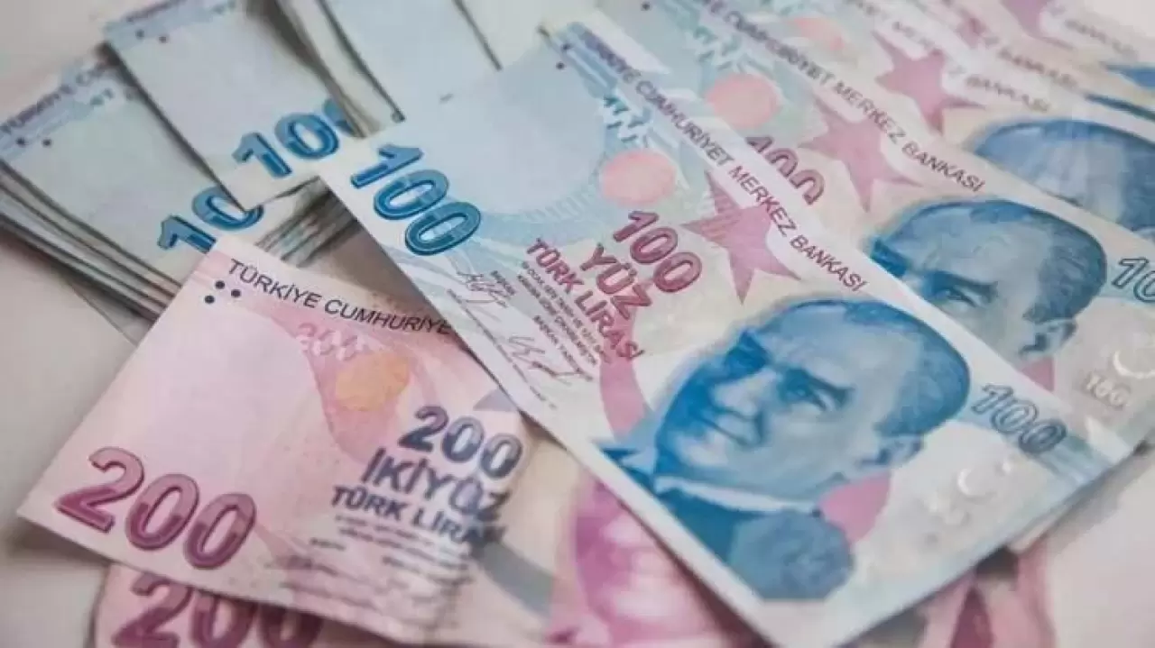 Emekli bayram ikramiyelerinde fark ödeme tarihi belli oldu 15