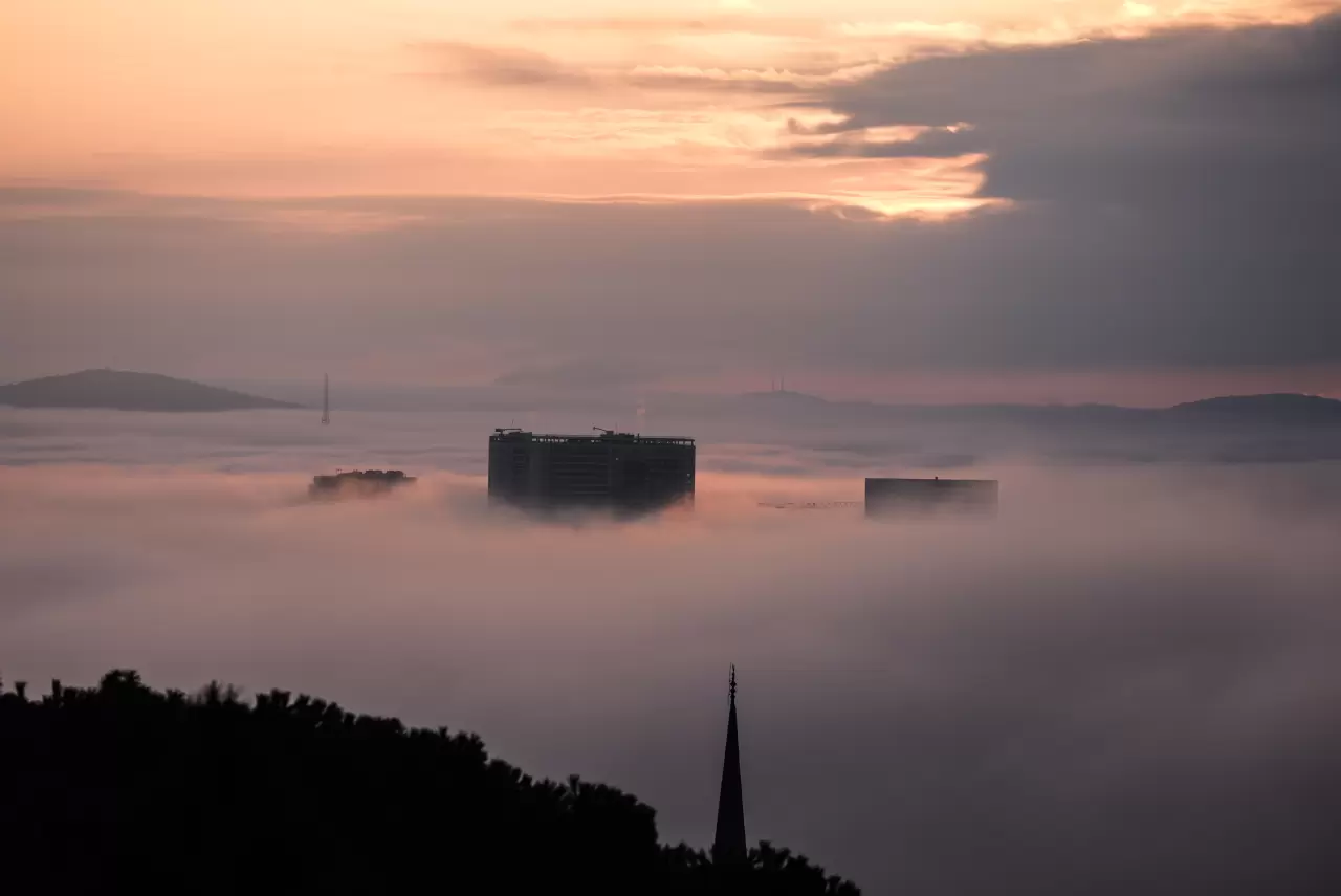 İstanbul’da sisli sabah: Görüş mesafesi yer yer sıfıra düştü 7