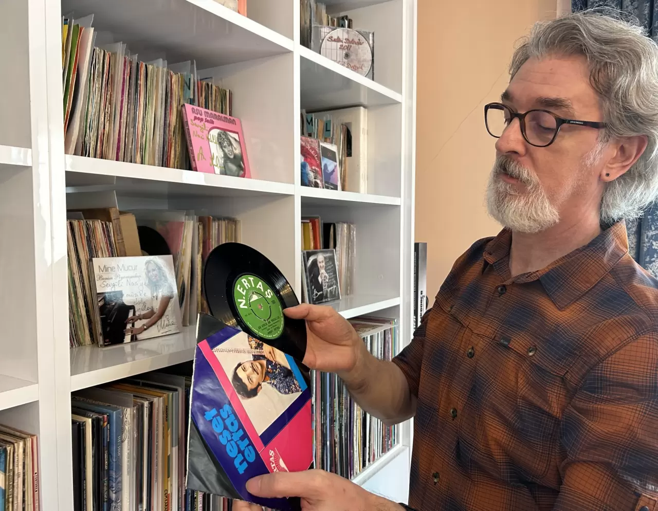 7 bin plaklık eşsiz koleksiyon 3