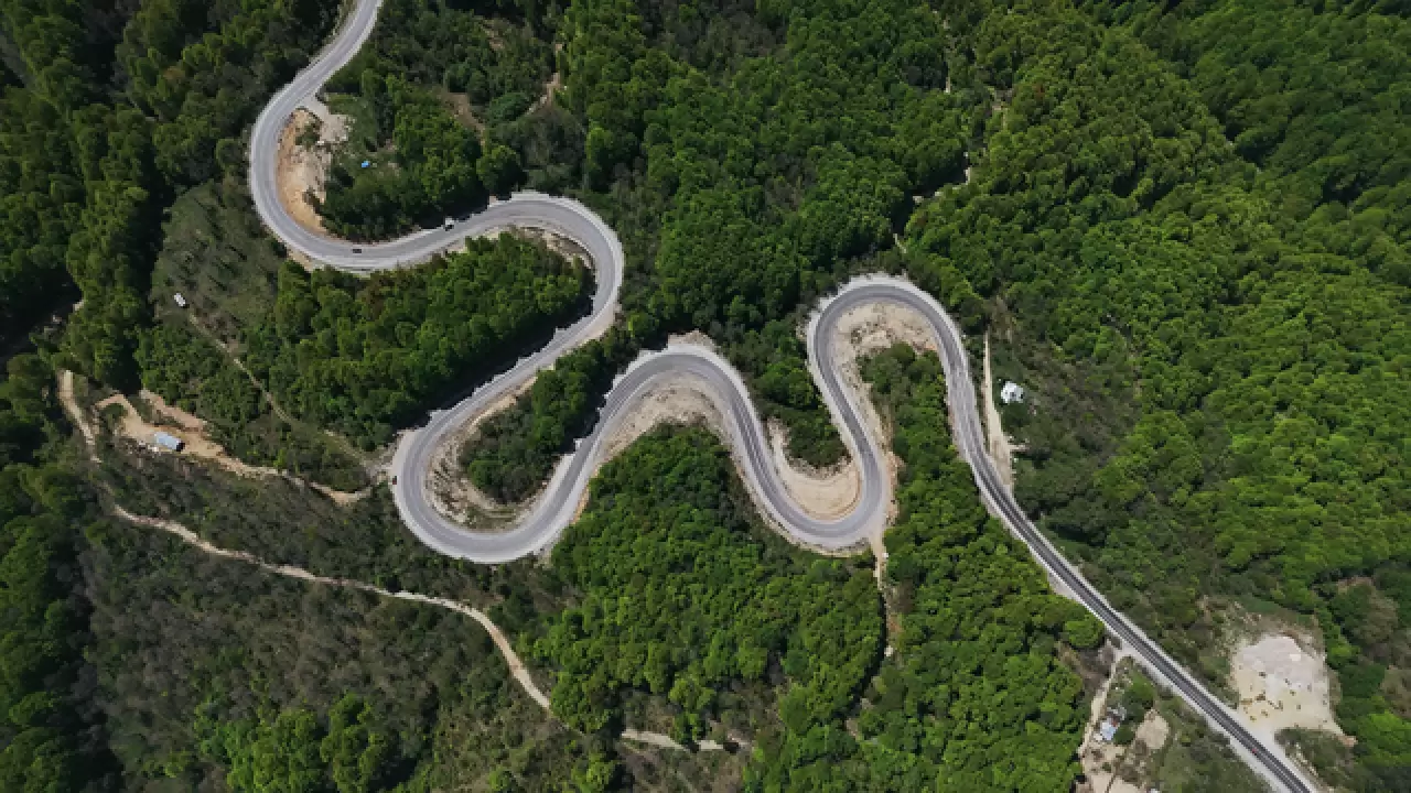 Domaniç Dağları'nda ilkbahar manzarası 6