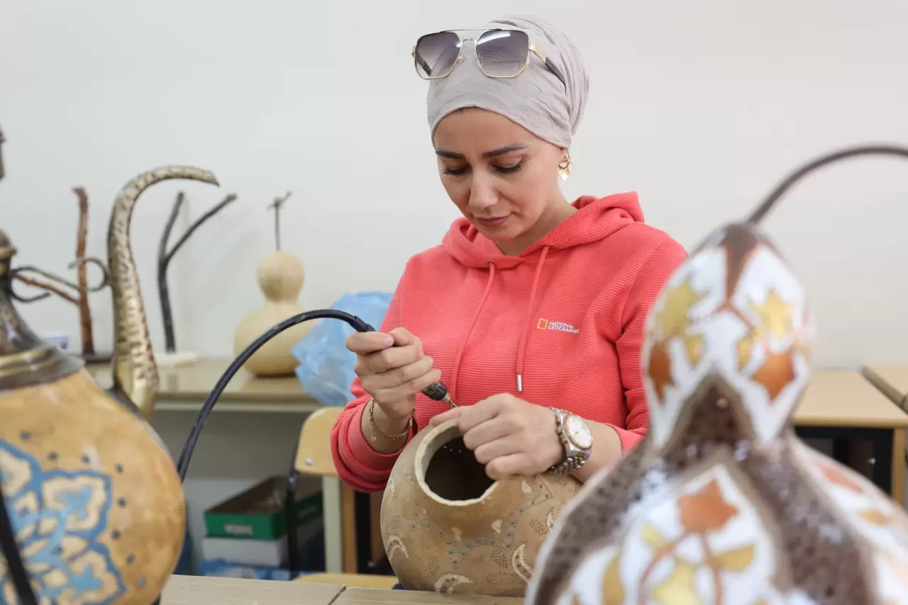 Yetiştirdikleri kabakları sanata dönüştürüyorlar 2