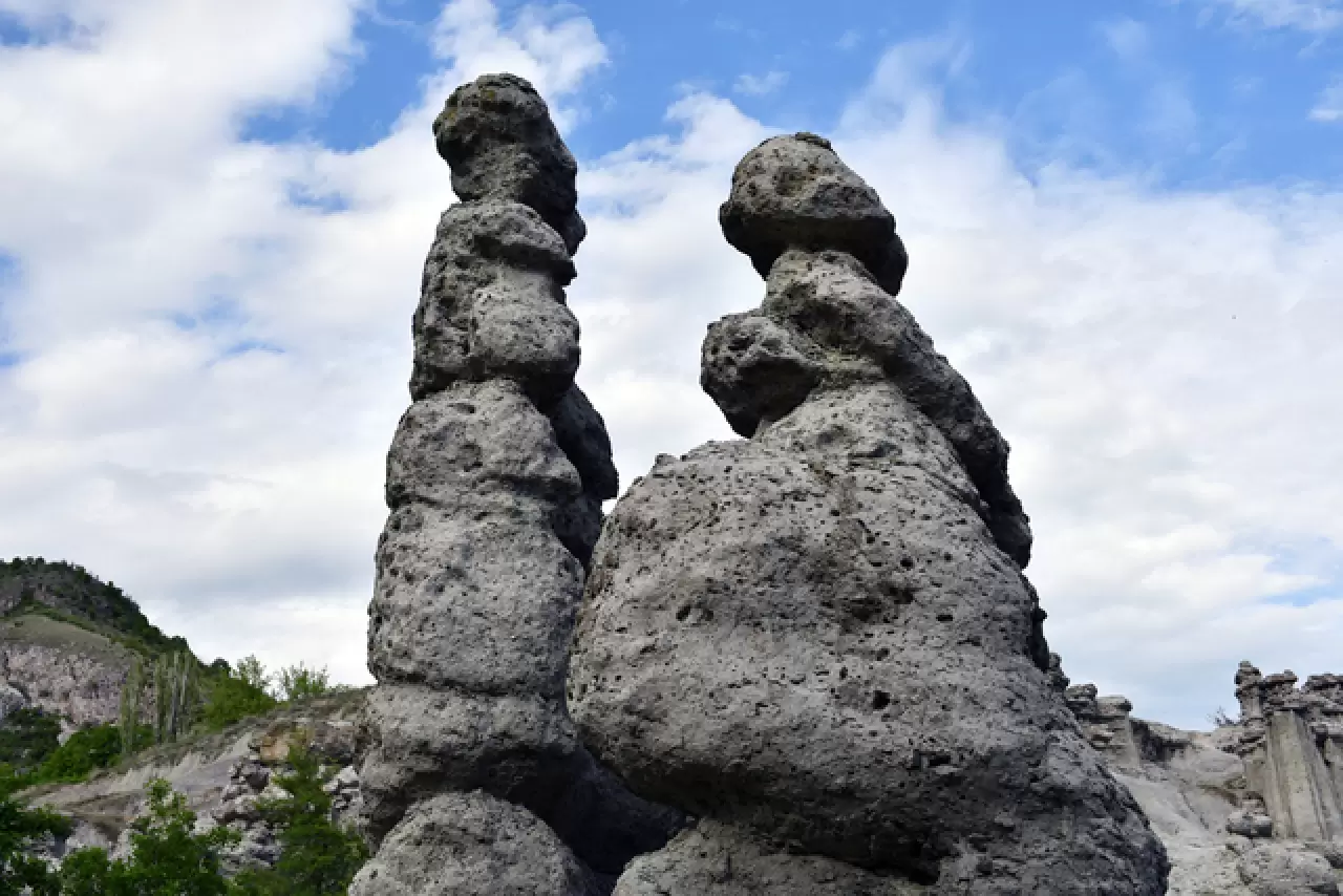 Kuzey Makedonya'da taşlaşmış düğün merasimi 8