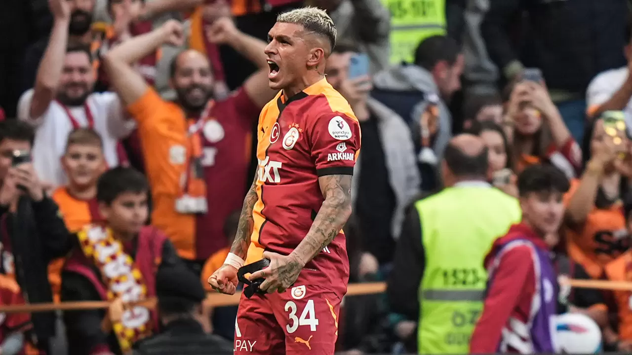 Galatasaray'ın Sivasspor galibiyetinden öne çıkan notlar 7