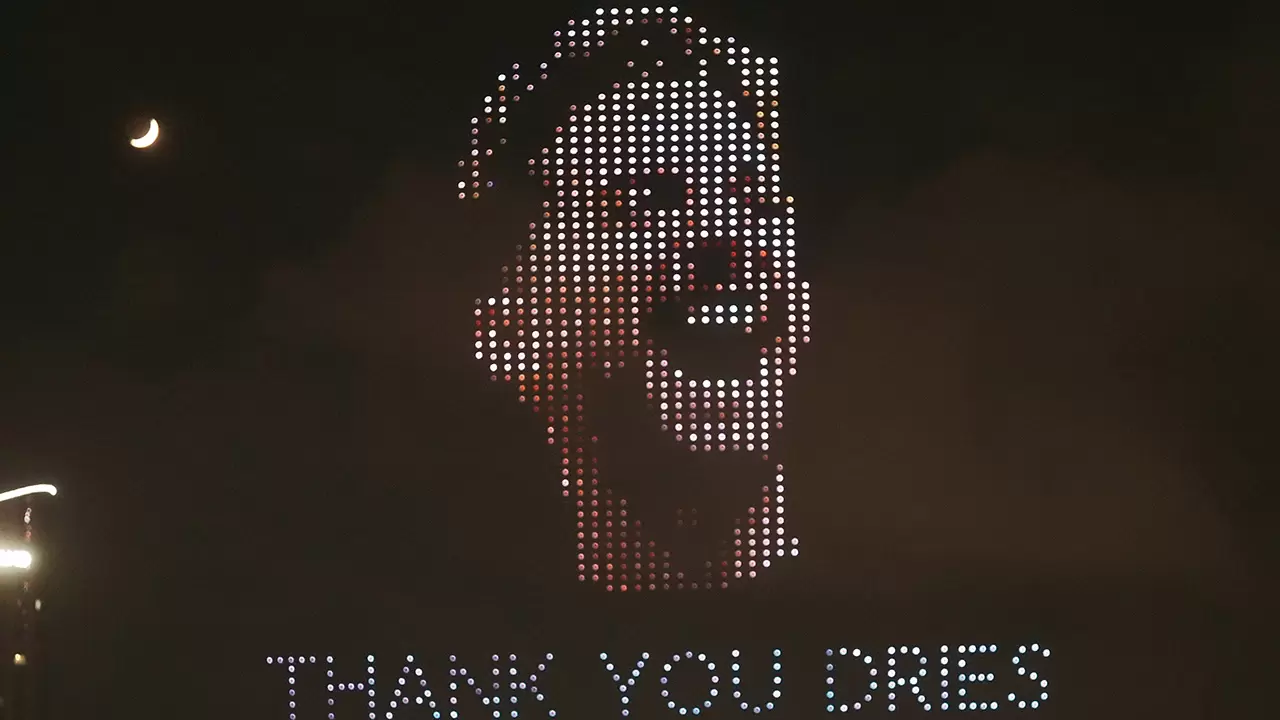 Galatasaray'dan dron gösterisi 5