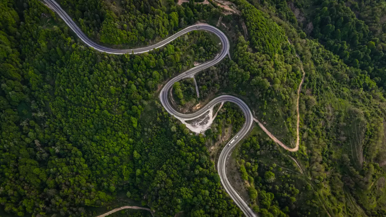 Domaniç Dağları'nda ilkbahar manzarası 7