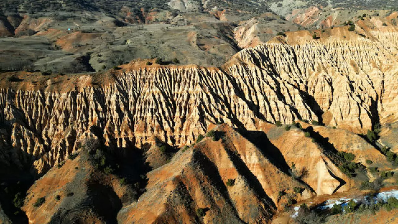 Divriği’nin Şeytan Şehri Kayalıkları, efsanevi bir doğal oluşum 3