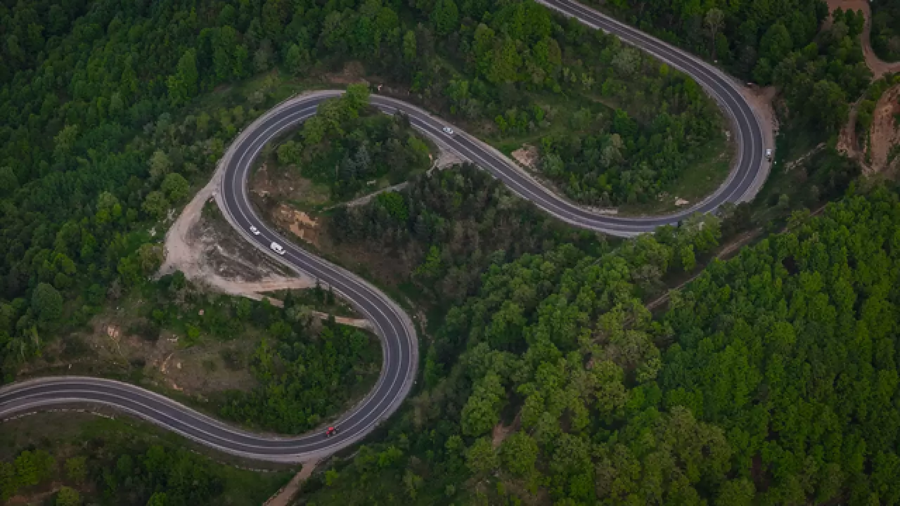 Domaniç Dağları'nda ilkbahar manzarası 2