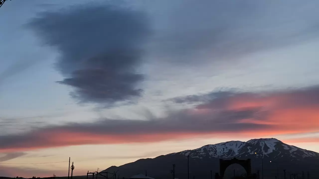 Süphan Dağı’nda göz kamaştıran gün batımı 1