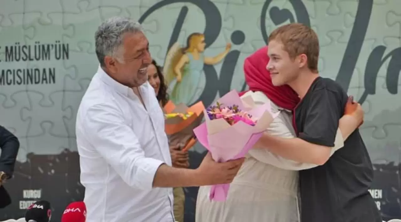 Gülsüm ana, kimliği belirsiz felçli Rus gence anne oldu! Hikayesi Oscar'a hazırlanıyor 14