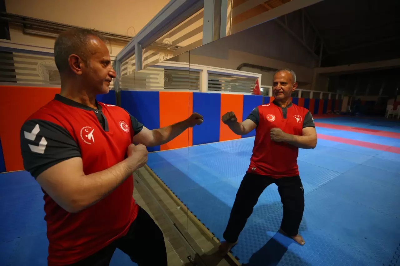 Hem saatçi, hem de tekvando şampiyonu! 6