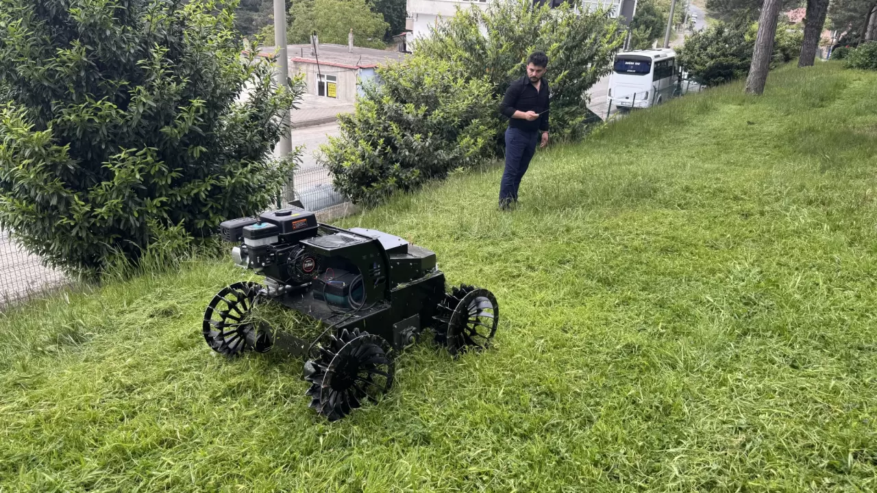 Uzaktan kumandalı tırpan aracı, çiftçilerin işini kolaylaştıracak 4