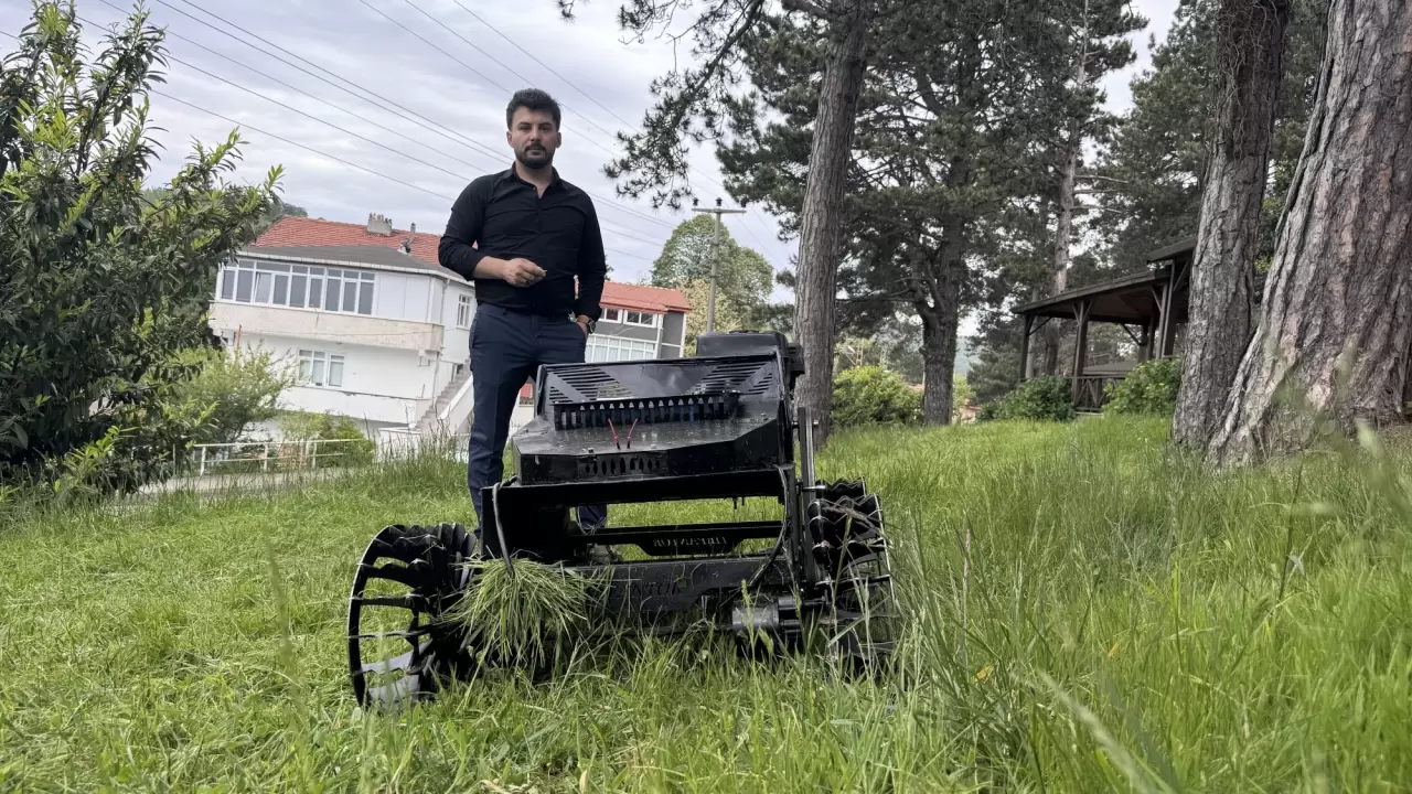 Uzaktan kumandalı tırpan aracı, çiftçilerin işini kolaylaştıracak 6