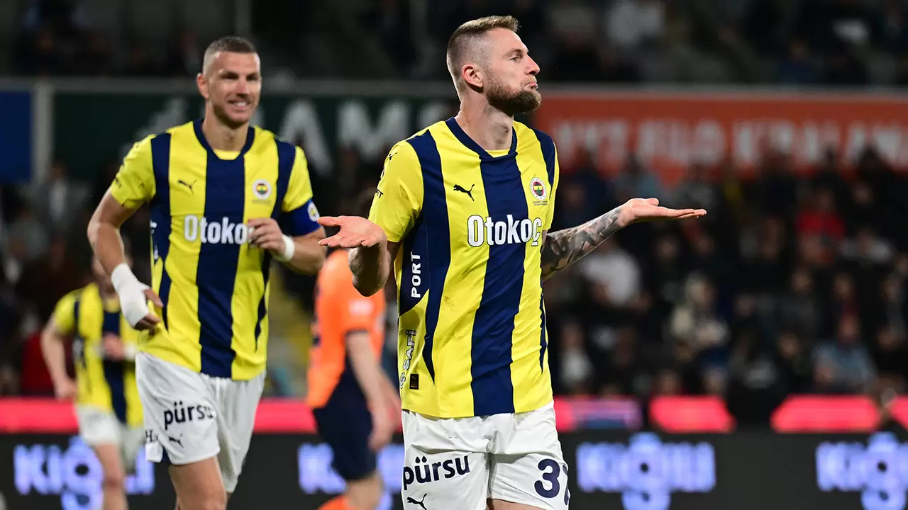 Fenerbahçe'nin 4 gollü Başakşehir galibiyetinden öne çıkanlar 4