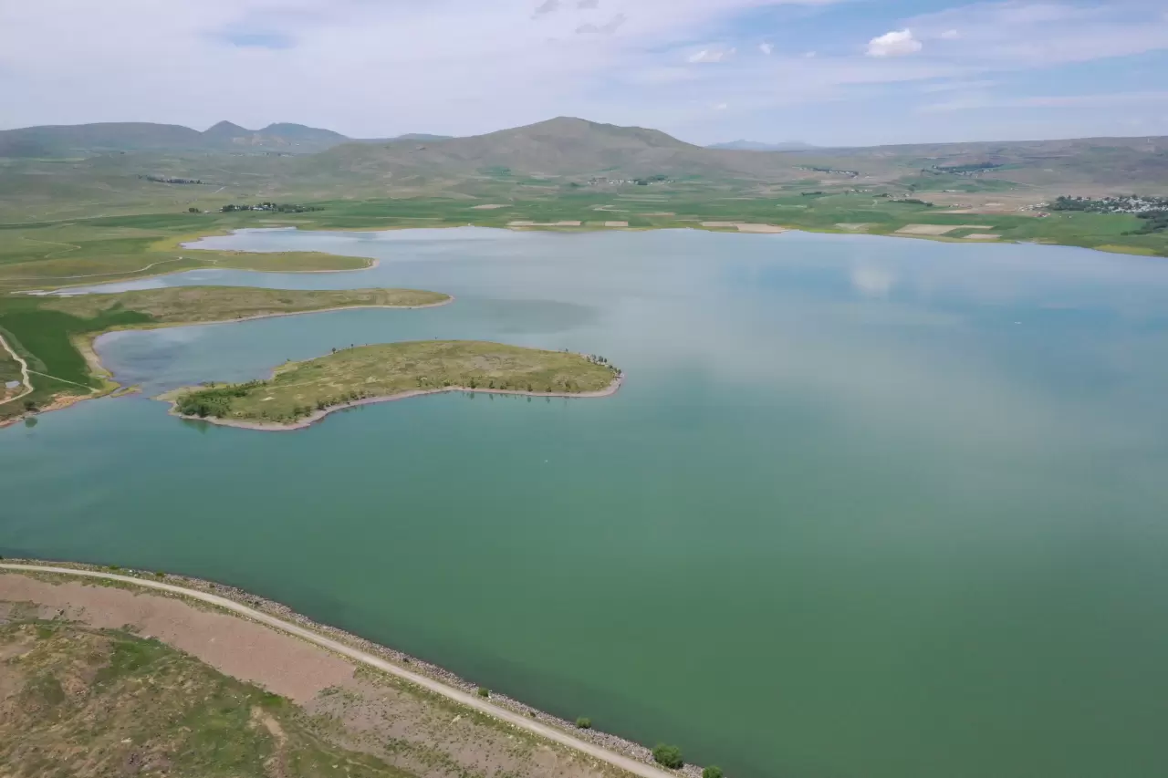 Patnos Barajı'nda su seviyesi kar suları ve ilkbahar yağışlarıyla yükseldi 3