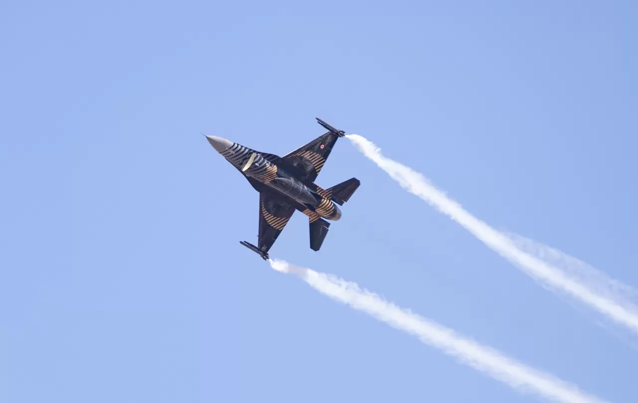 SOLOTÜRK Adapazarı'nda prova uçuşu yaptı 2