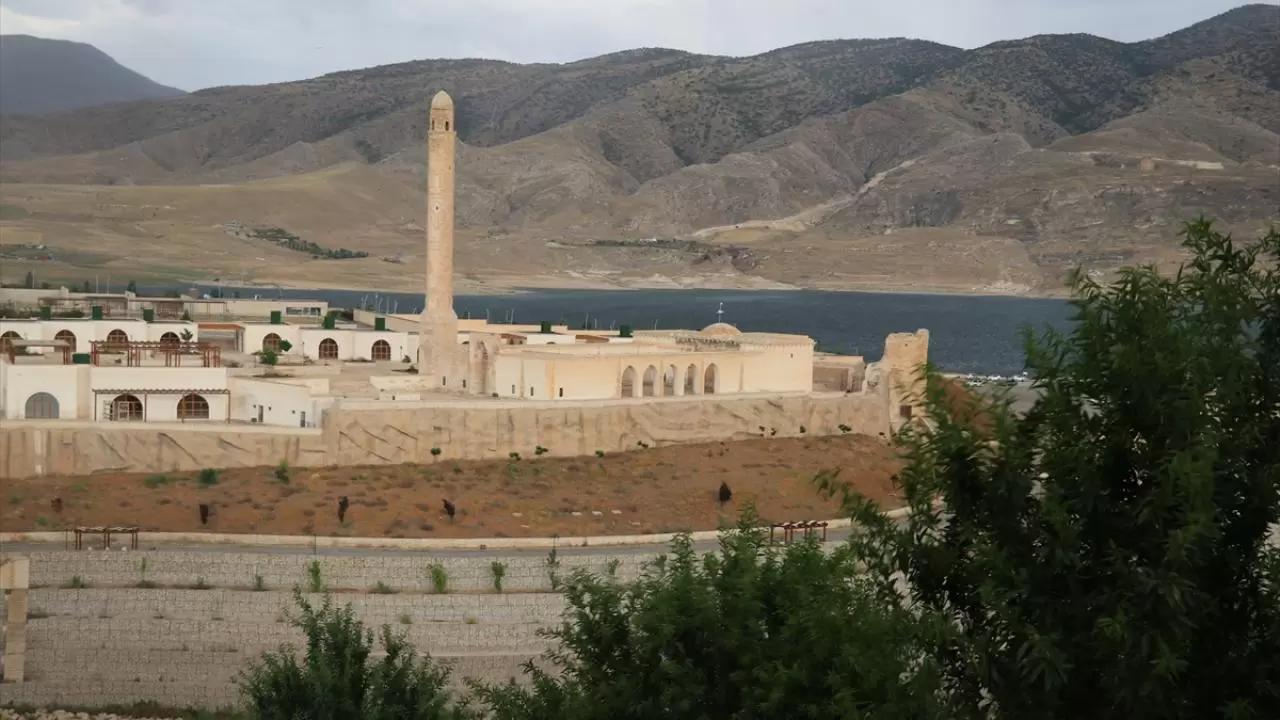Tarihi Hasankeyf ilçesinde bayramda ziyaretçilerini ağırlamaya hazırlanıyor 1