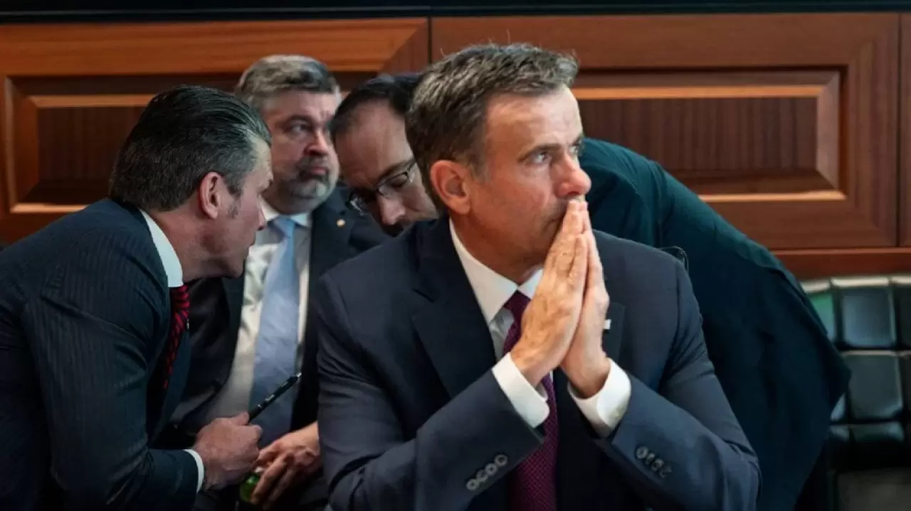 Trump, İran saldırısını böyle izledi 3